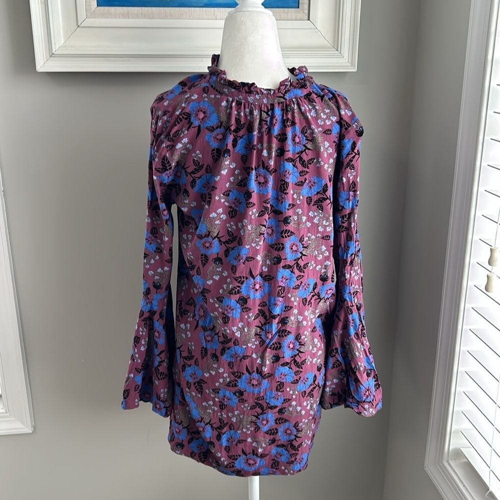 Free People Magic Mystery Tunic Purple Blue Boho Floral Tie Neck Top Blouse S - Picture 7 of 9